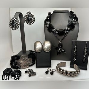 Boutique Jewelry Bundle